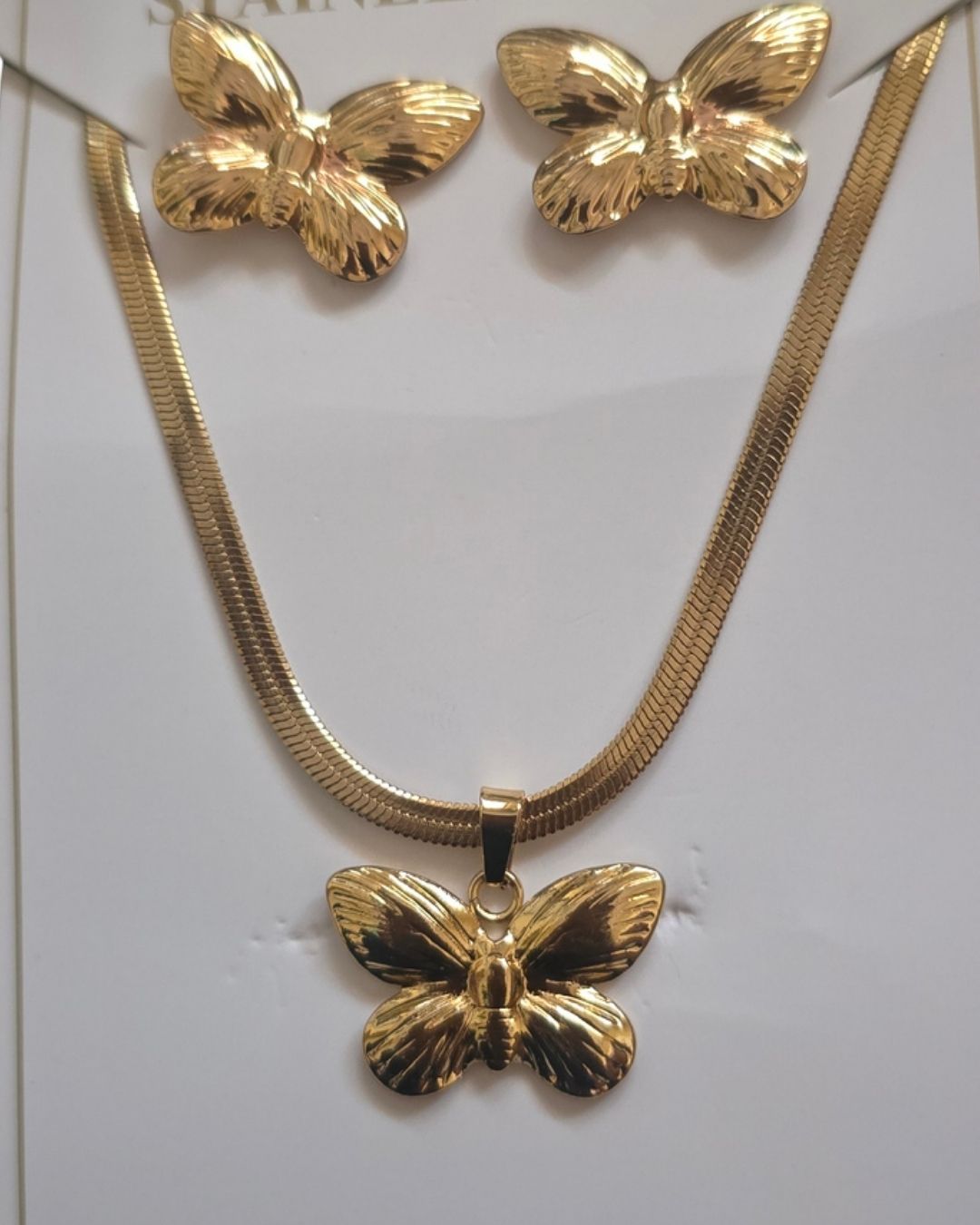 Anti-Tarnish Butterfly Pendant Necklace Set