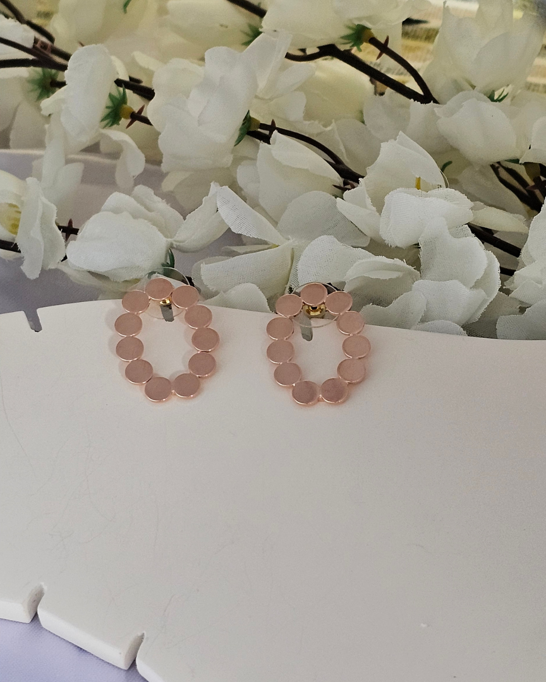 Modern Geometric Circle Earrings – Rose Gold