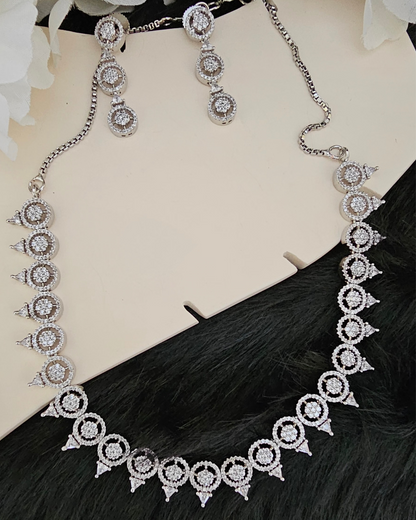 Vintage-Inspired Zirconia Necklace and Earring Set