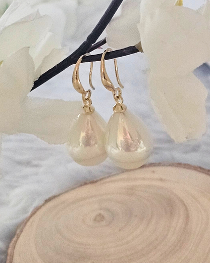 Classic Teardrop Pearl Drop Earrings – Gold Finish