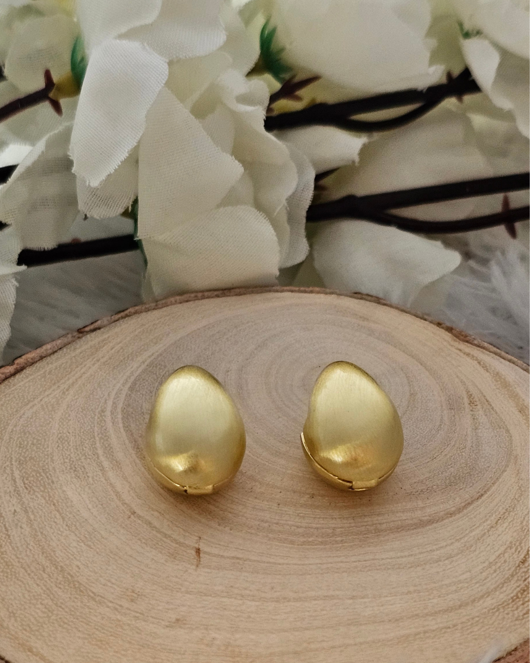 Matte Gold Oval Stud Earrings