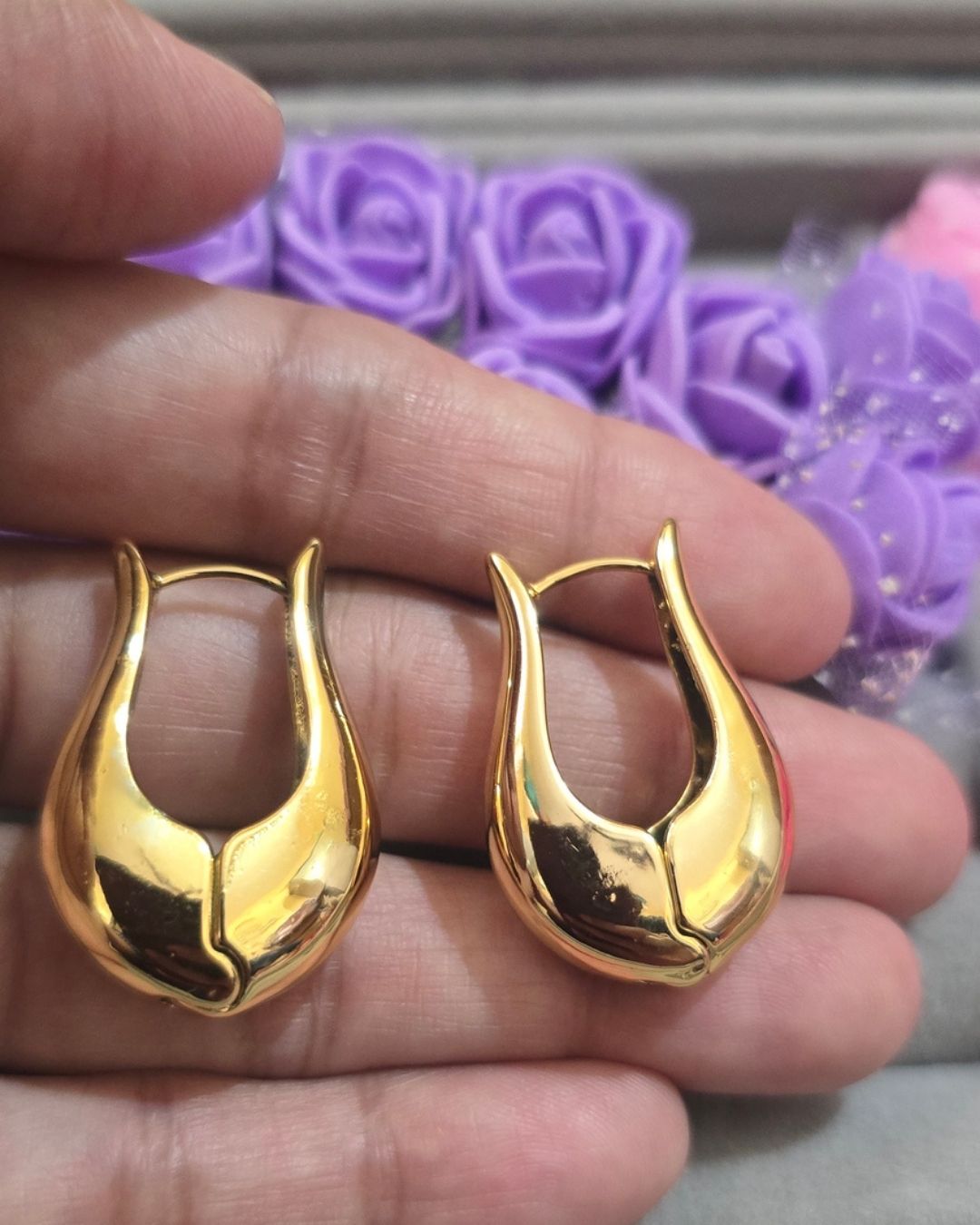 Anti-Tarnish Gold-Tone Sculpted Statement Hoop Earrings