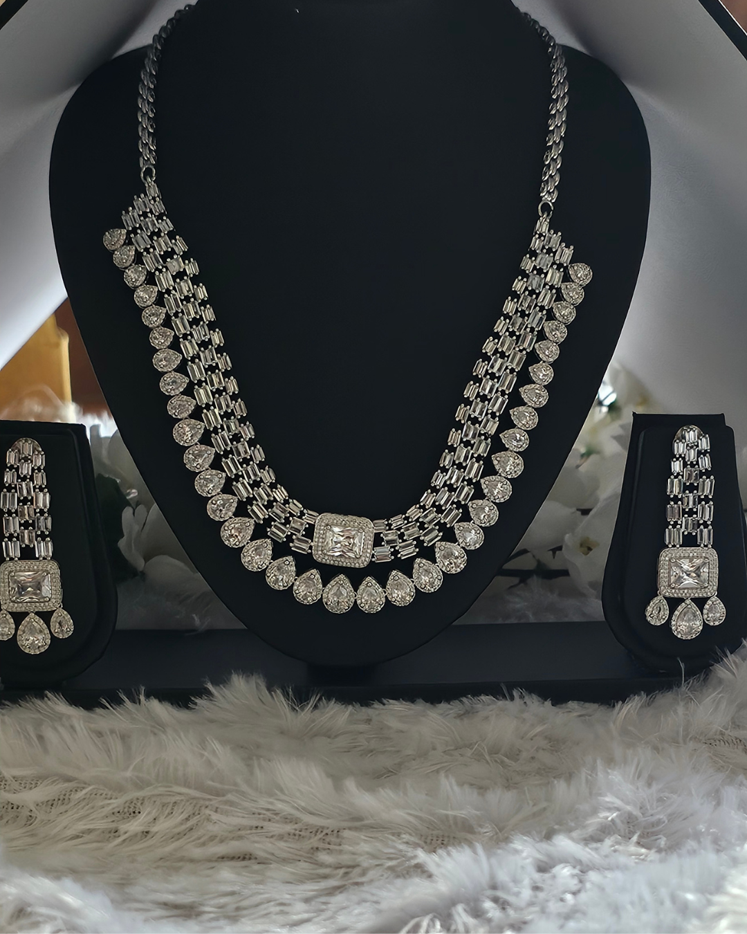 Elegant Silver Crystal Necklace and Earring Set