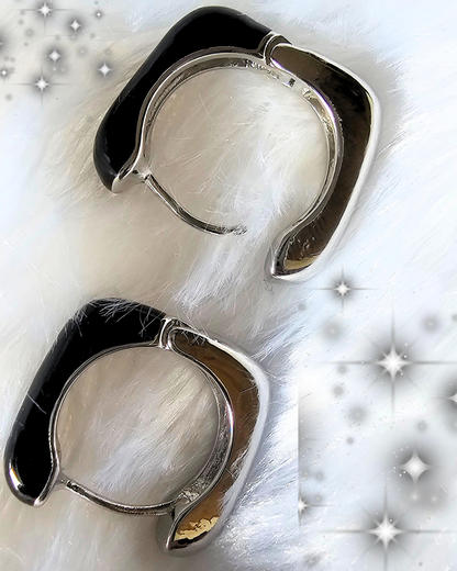 Sleek Two-Tone Modern Hoop Earrings