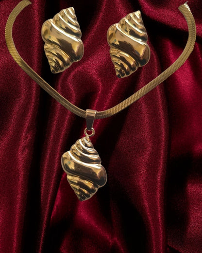Anti-Tarnish Gold-Tone Textured Shell Necklace Set