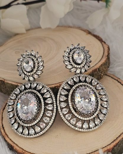 Antique Silver-Tone Choker and Earring Set with Large Gemstones